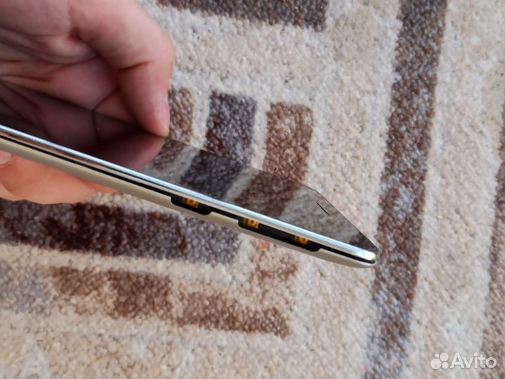 Планшет Lenovo S-5000H 7 дюймов 16Gb на запчасти