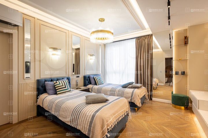 3-к. квартира, 126 м², 3/7 эт.