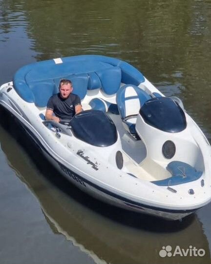 Спортивный катер BRP Sea-Doo Challenger 1800