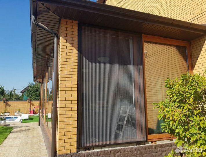 Москитные сетки плиссе на окна и двери