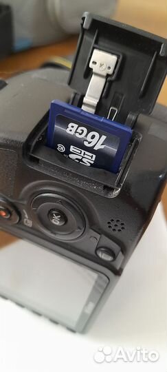 Зеркальный фотоаппарат nikon d3100 бу