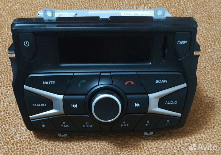 Штатная магнитола LADA vesta