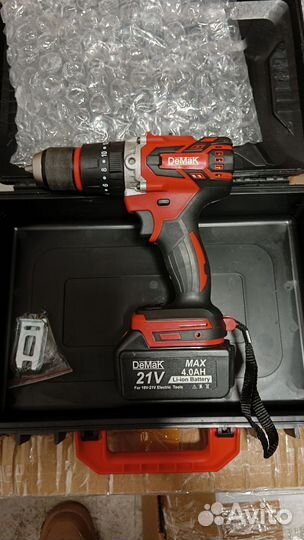 Шуруповерт DeMak