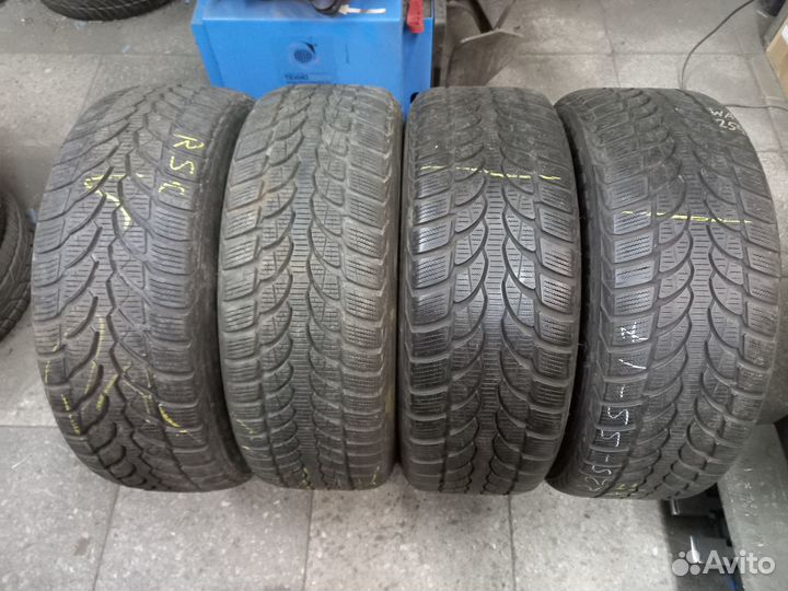 Bridgestone Blizzak LM-32 225/55 R17 97H