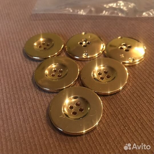 Пуговицы крупные золотые 6 шт, d 2,7 см