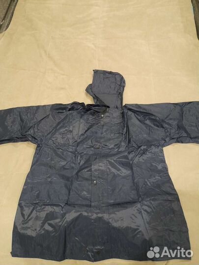 Костюм водонепроницаемый новый