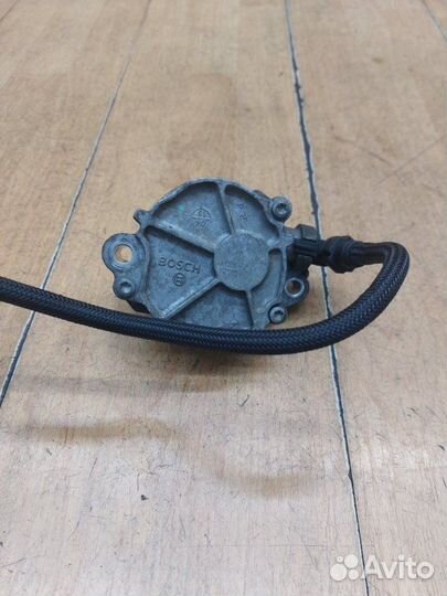 Вакуумный насос Ford Focus 2 G8DA 2010