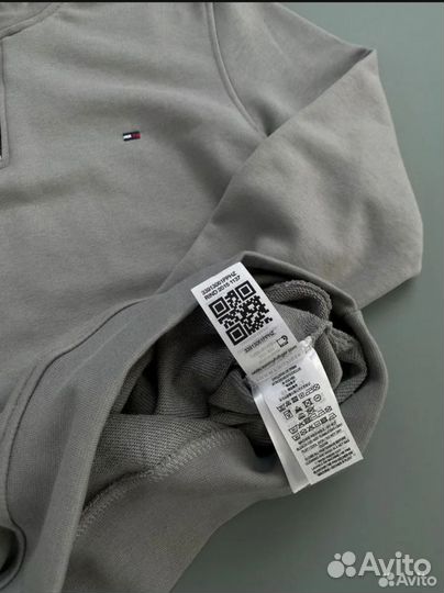 Tommy hilfiger свитер полузамок