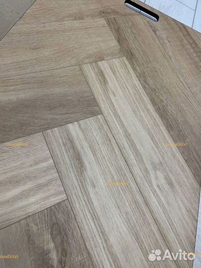 Кварцвиниловый ламинат елочка