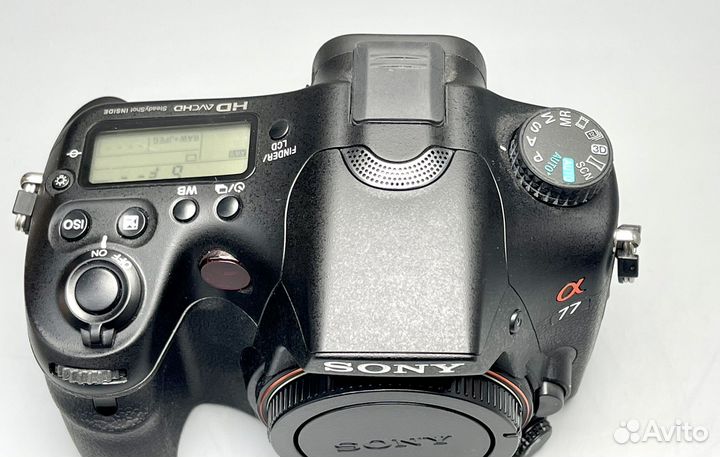 Sony a77