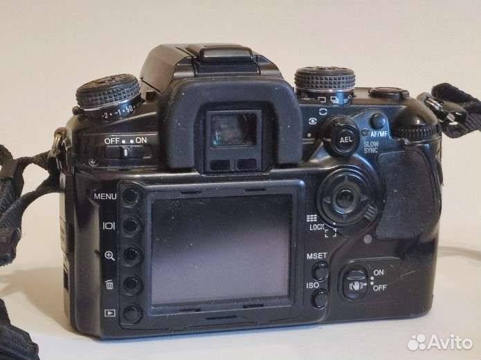 Зеркальный фотоаппарат Konica Minolta dynax 7D