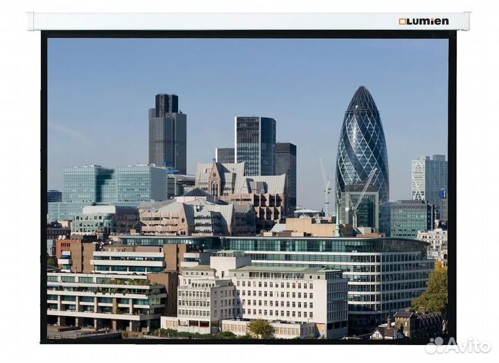 Экран моторизированный Lumien Master Control 163х220 96