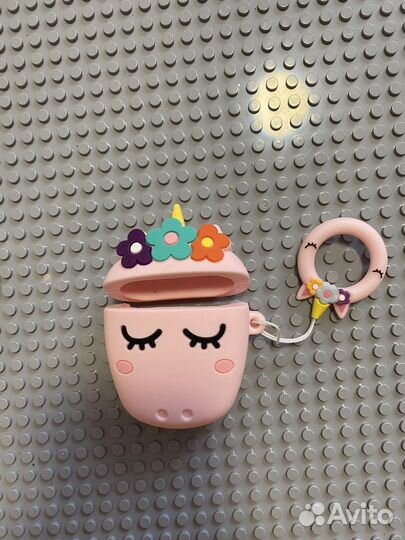 Чехлы на наушники Airpods (новые)