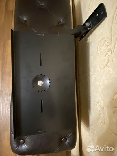 Кронштейн полка для телевизора на стену