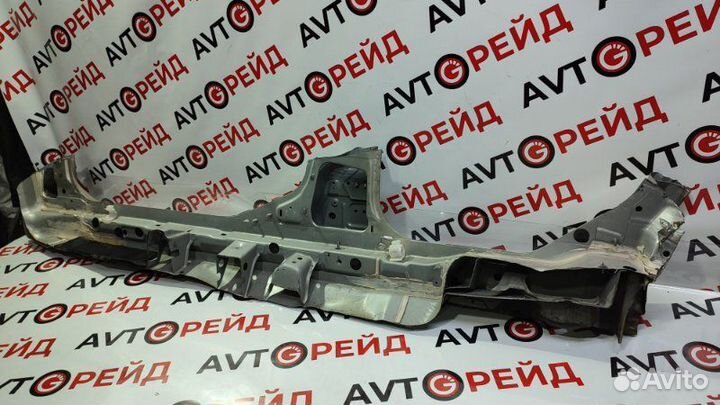 Порог правый Nissan Bluebird Sylphy QG10 QG18DE