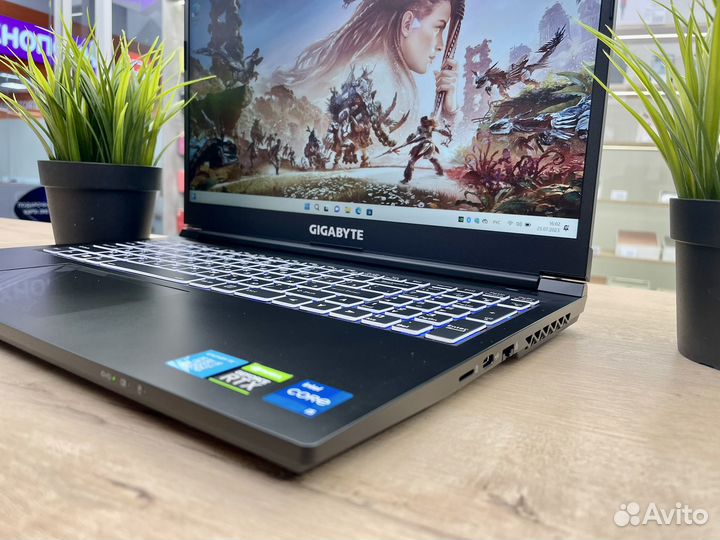 Игровой ноутбук Gigabyte G5 i5-12/RTX3050