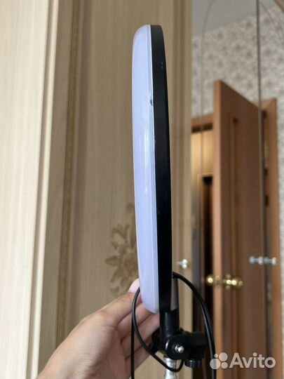 Кольцевая лампа 26 см со штативом