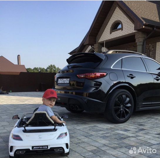 Спойлер верхний Infiniti fx/qx70