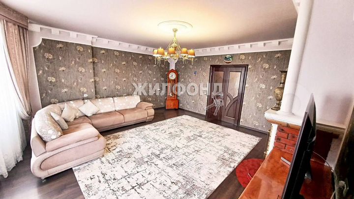 4-к. квартира, 147,9 м², 5/5 эт.