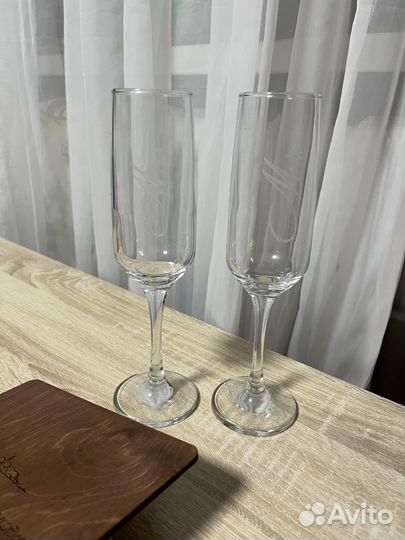 Cвадебные бокалы молодоженам на годовщину