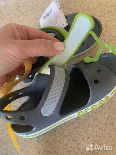 Новые сандалии crocs c13 30-31 размер