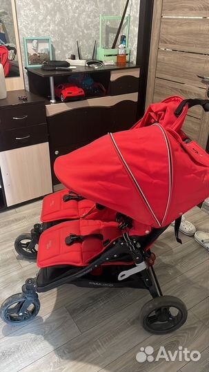 Коляска для двойни, погодок valco baby snap duo