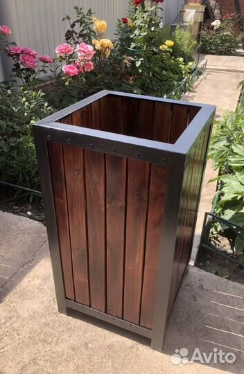 Урно уличное в стиле лофт