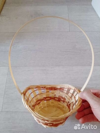 Корзина плетеная