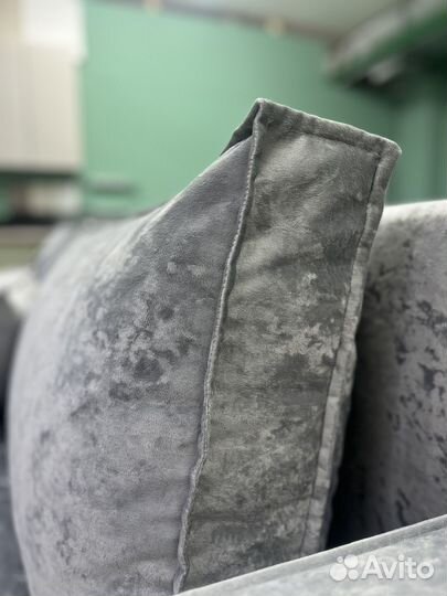 Диван в стиле лофт