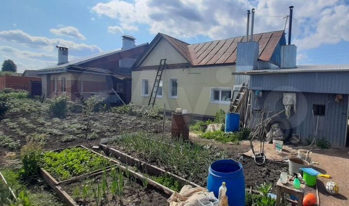 Дом 112 м² на участке 4 сот.