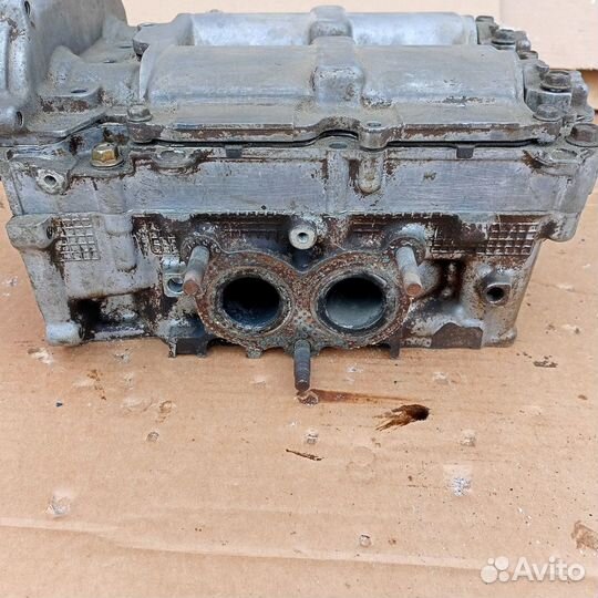 Головка блока левая Subaru FB20 11063-AB740