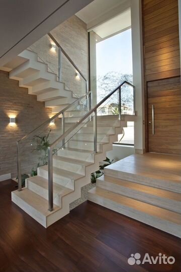 Лестница на второй этаж