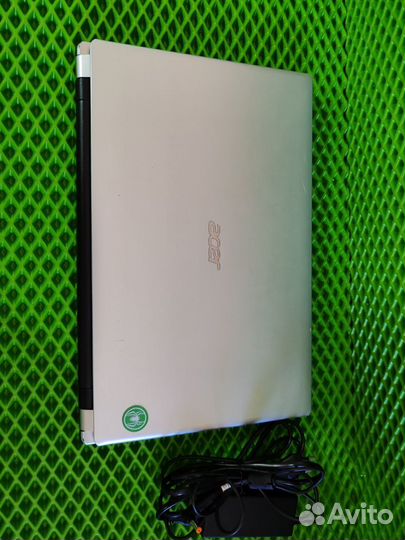 Acer Core i3 3227U/8Gb/SSD120/GF 710M+HD Gr4000