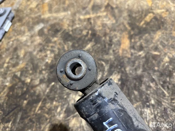 Амортизатор подвески задний Mercedes Vito 639 2.2