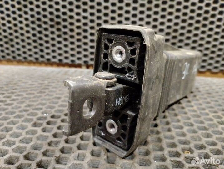 Ограничитель двери задний левый Audi A4 B9 DES 2.0