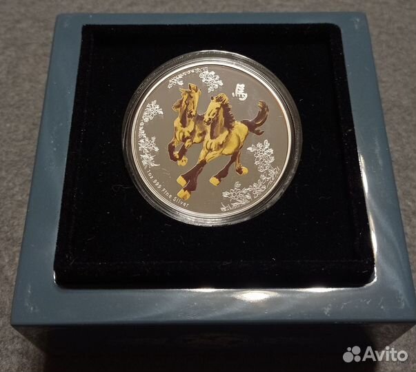 Монета Ниуэ 2014 Фэн-шуй Лошади Серебро