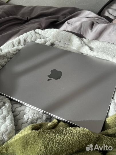 Macbook pro 14 m1 pro 16gb 2021