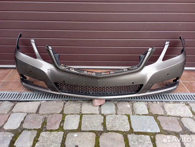 Mersedes E W212 Бампер передний оригинал