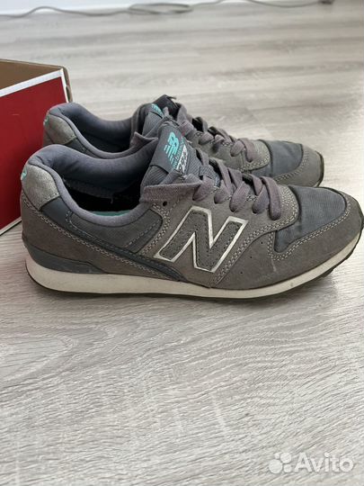 Продам оригинальные new balance 37,5