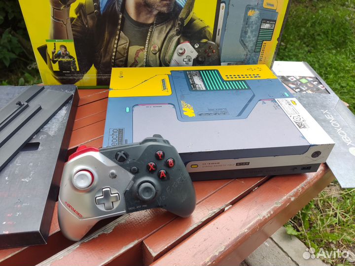 Xbox One X 1Tb идеал