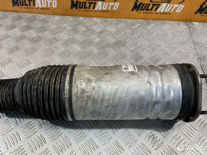 Пневмостойка передняя правая Land Rover Discovery