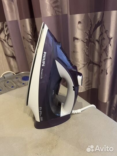 Утюг Philips PowerLife