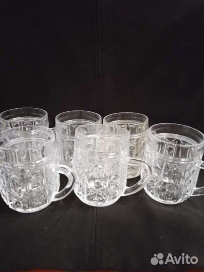 Хрустальная ваза, рюмки