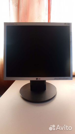 Продам мониторы 17 Дюймов