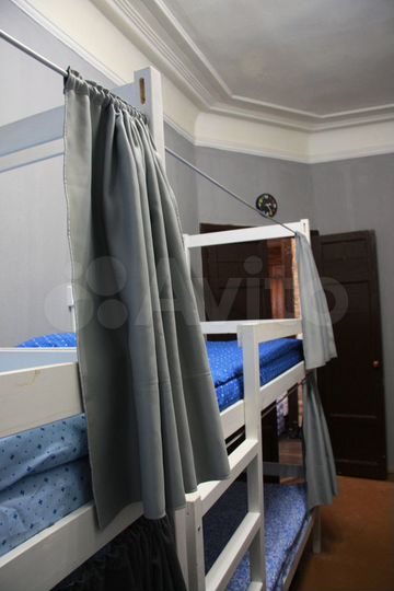 Комната 28 м² в 2-к., 3/4 эт.