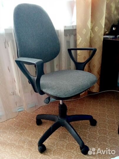 Компьютерное кресло бу