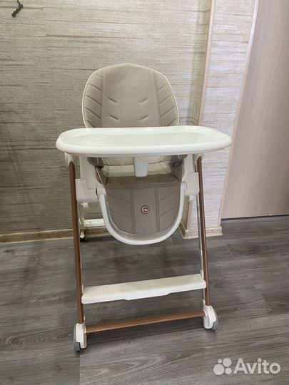 Стульчик для кормления Happy Baby Berny V2
