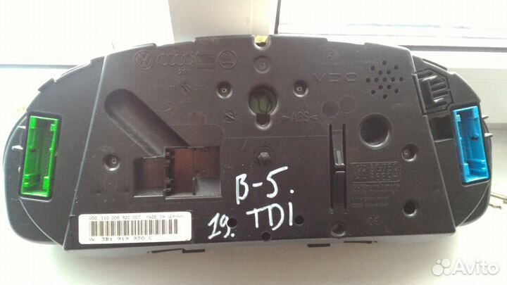 Панель приборов (спидометр) для Volkswagen Passat