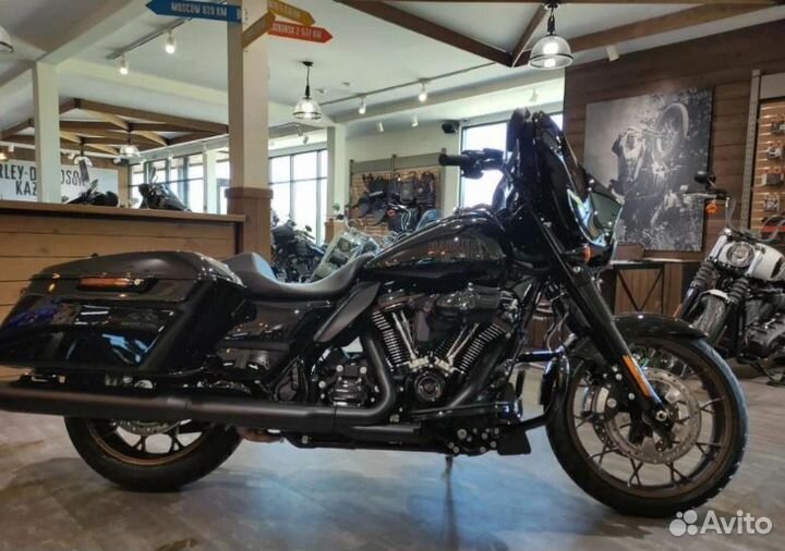 Harley-Davidson street glide ST