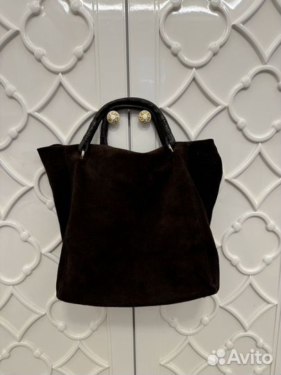 Вместительная сумка